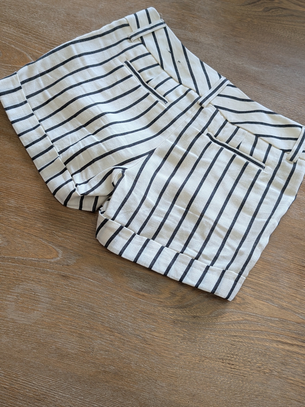 Express White Shorts with Black Vertical Stripes